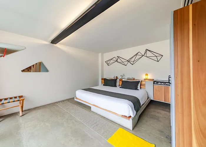 Hotel Carlota 4*