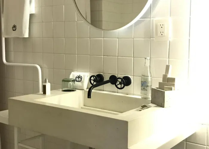 Hotel Carlota