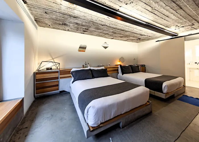 Hotel Carlota